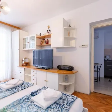 In Lucija Mit Garten By Interhome Apartma *