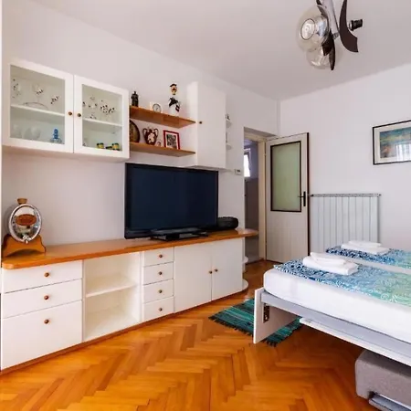 Apartma In Lucija Mit Garten By Interhome Portoroz
