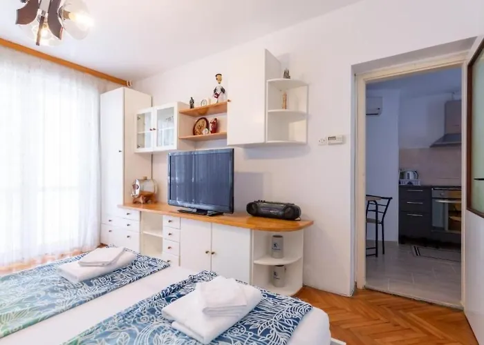 In Mit Garten By Interhome Apartment *